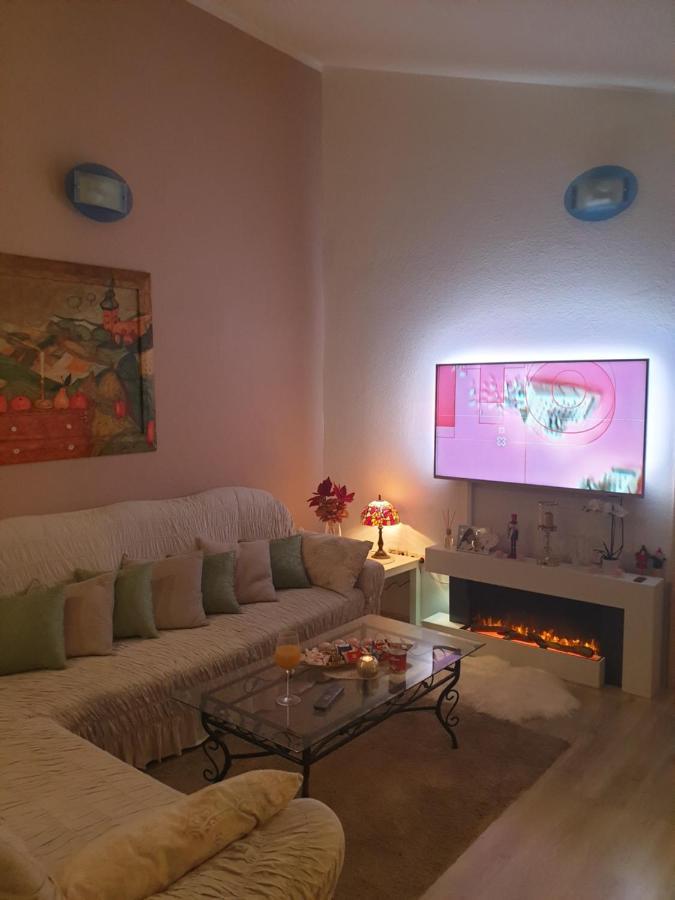 Apartmani Mlikotic Dugi Rat Εξωτερικό φωτογραφία