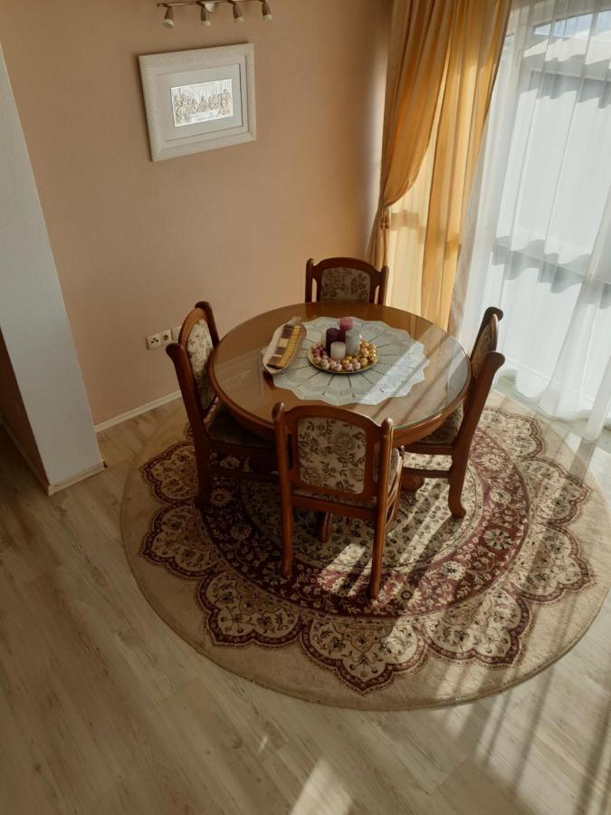 Apartmani Mlikotic Dugi Rat Εξωτερικό φωτογραφία
