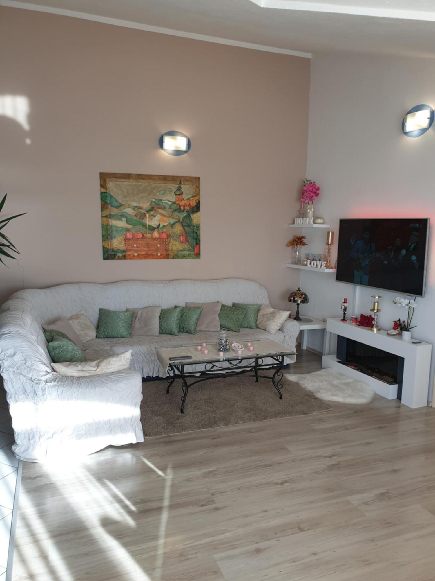 Apartmani Mlikotic Dugi Rat Δωμάτιο φωτογραφία