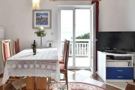 Apartmani Mlikotic Dugi Rat Εξωτερικό φωτογραφία